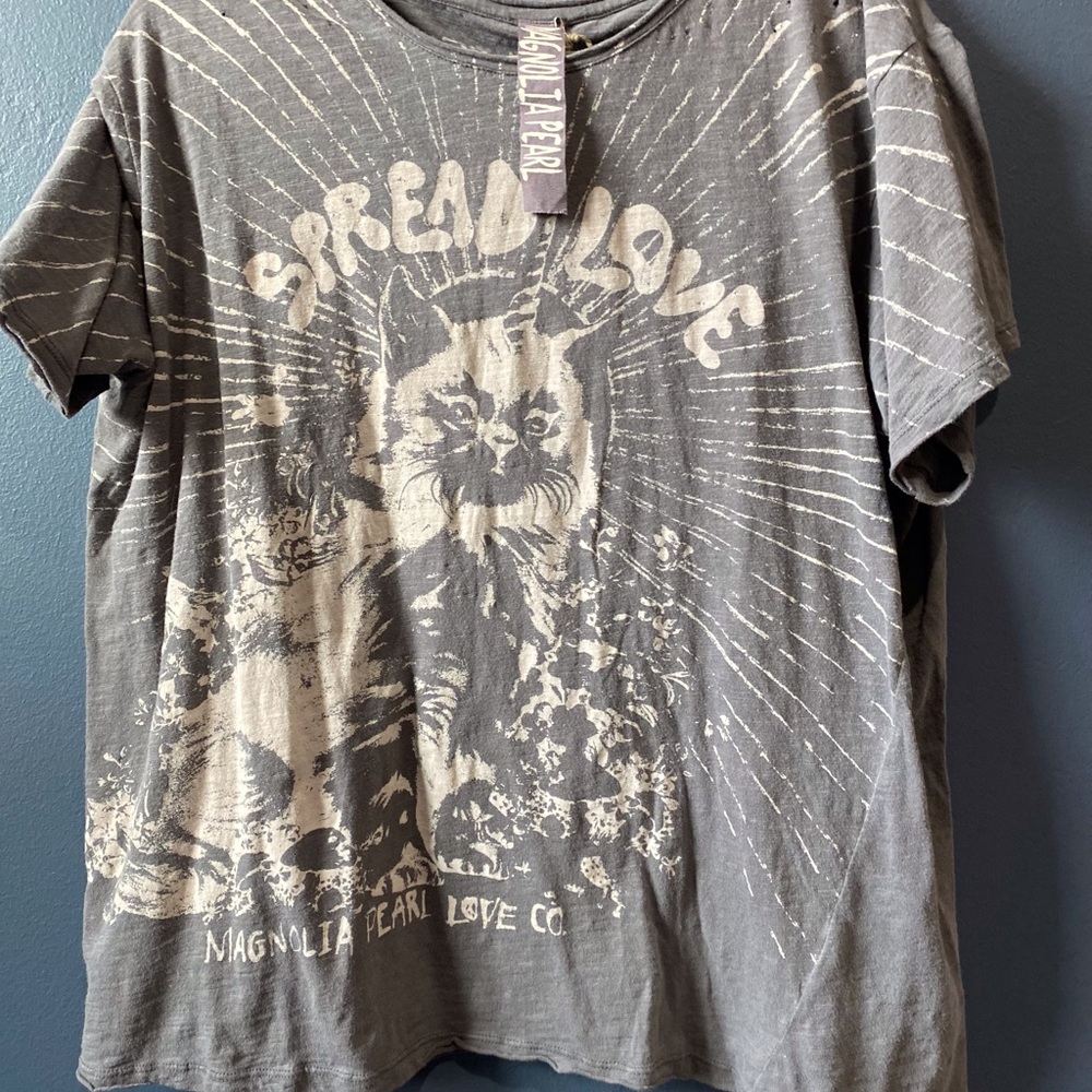 Magnolia Pearl Spread Love Tee
